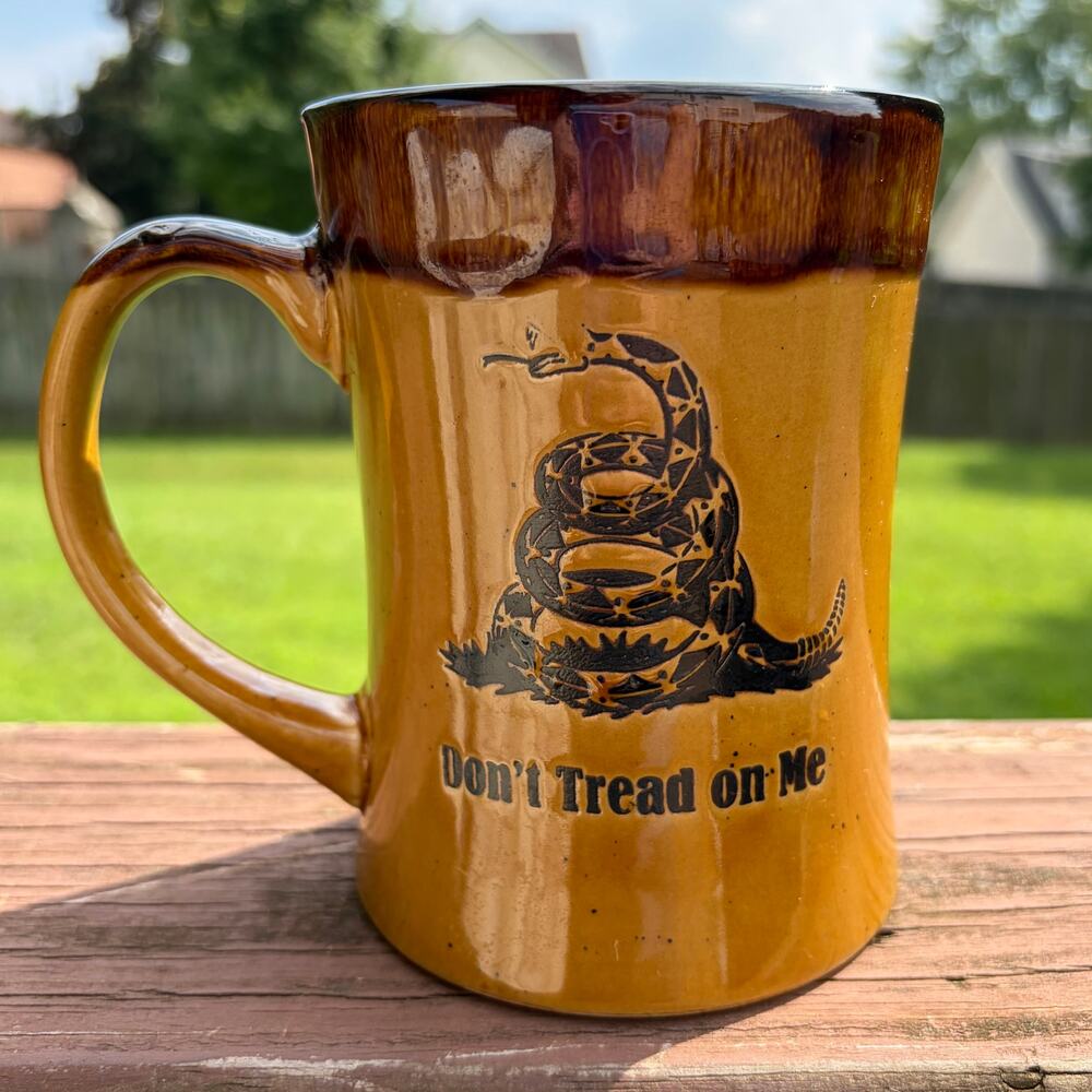 Cracker Barrel Vintage Don't Tread On Me Larger Coffee Mug Golden Brown Color